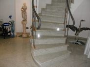 Scala interna in Granito 